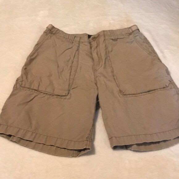 Eddie Bauer Cargo Shorts - Size 34 - Picture 1 of 10